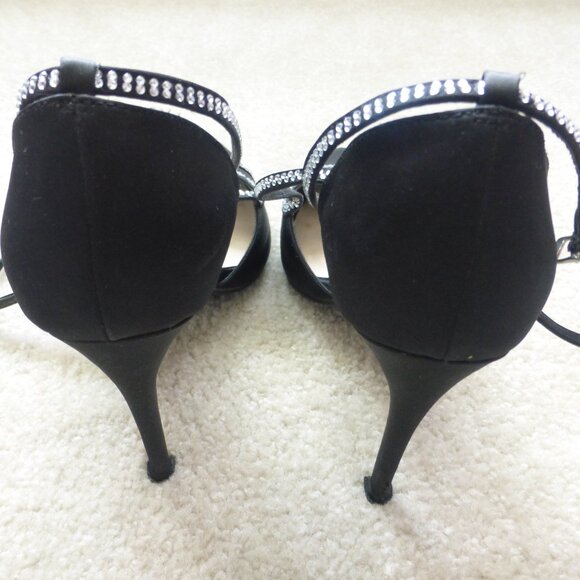 LE CHATEAU black satin pumps with skinny straps and clear rhinestones - Picture 5 of 11